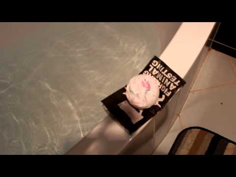 Video: Koupelová Bomba Z Improvizovaných Prostředků