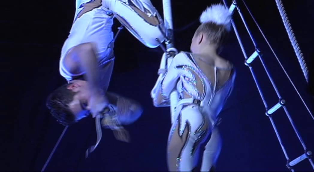 Bamboo (RU) aerial perch - Figueres Circus Festival 2012