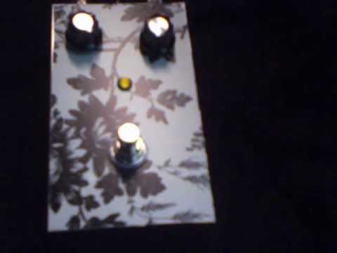 Diederich Electronics D.E. Antique Fuzz Guitar Pedal