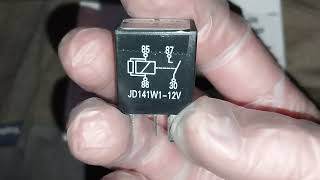 97 01 Honda CRV AC clutch Relay Location and replacement