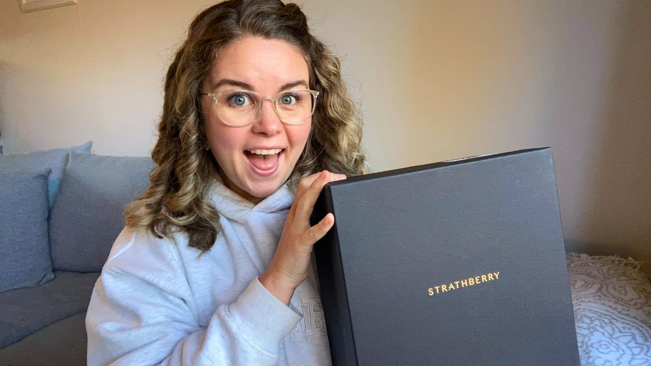 A very exciting unboxing! I’ve waited 6 years for this moment…