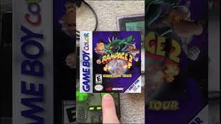Rampage 2 Universal Tour (GBC) has a fun 2p LINK CABLE multiplayer mode screenshot 4