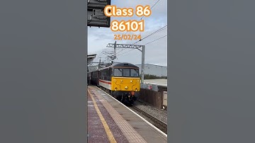 Class 86 86101 Sir William A Stanier FRS on its way to Wembley #trains #train #railway #britishtrain