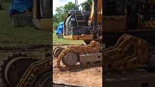 Track Link Excavator Baru Siap Di Pasang