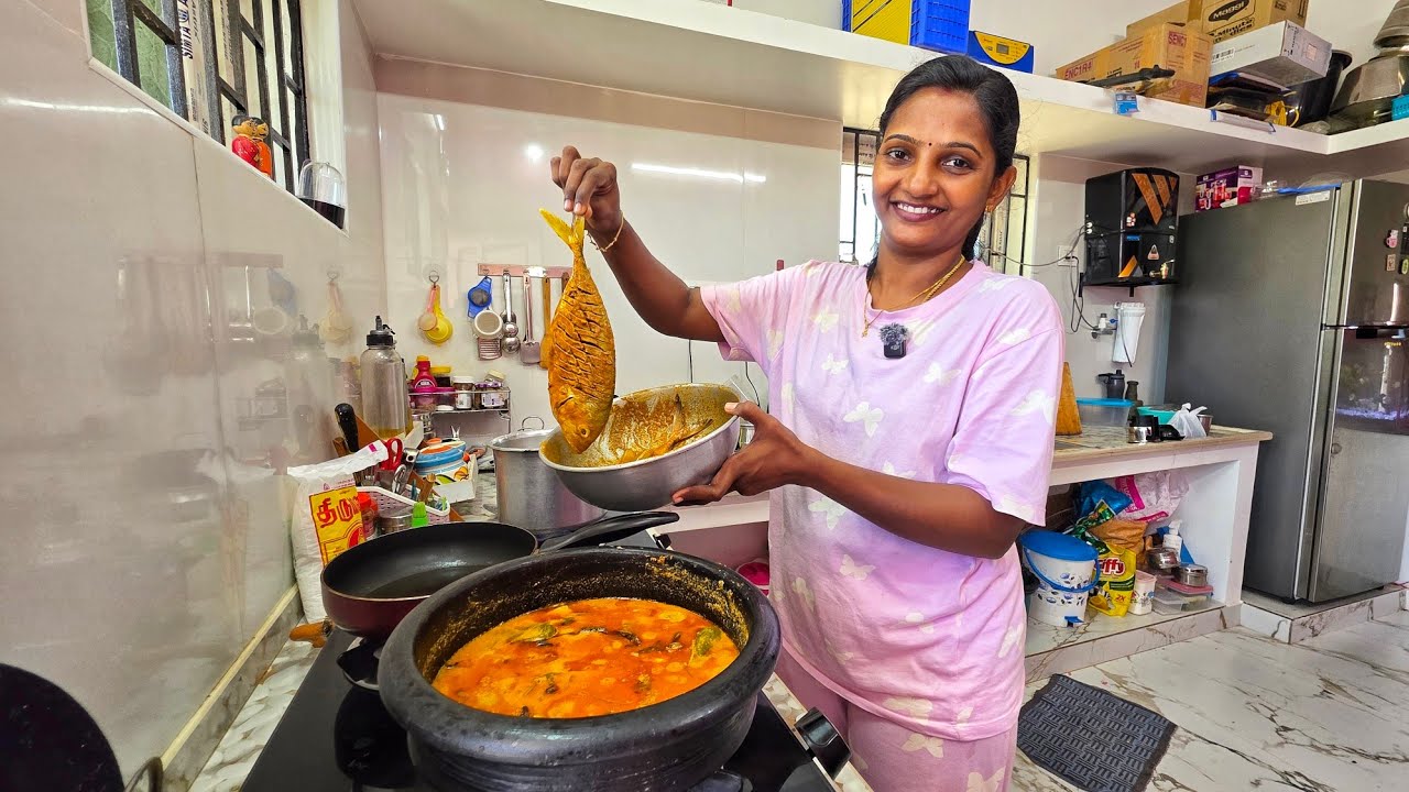 இறால் குழம்பு கனவா கிரேவி மீன் பொரியல் ஒரு புடி Prawn curry Kanava gravy fish fry