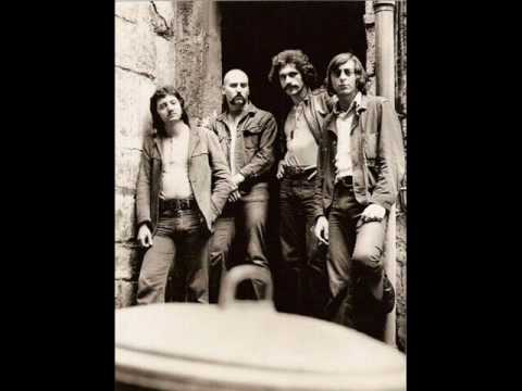 Dynastie Crisis - D.Nasty (instrumental) Live 1972