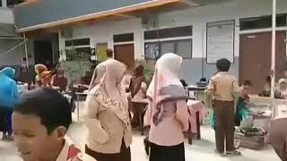 Alwi assegaf di sekolah