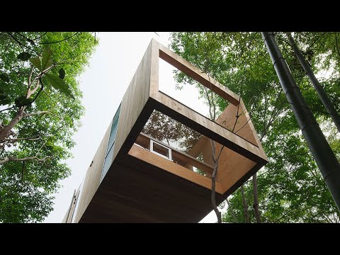 Видео: Cantilevered Home Пренебрегва езерото в Квебек