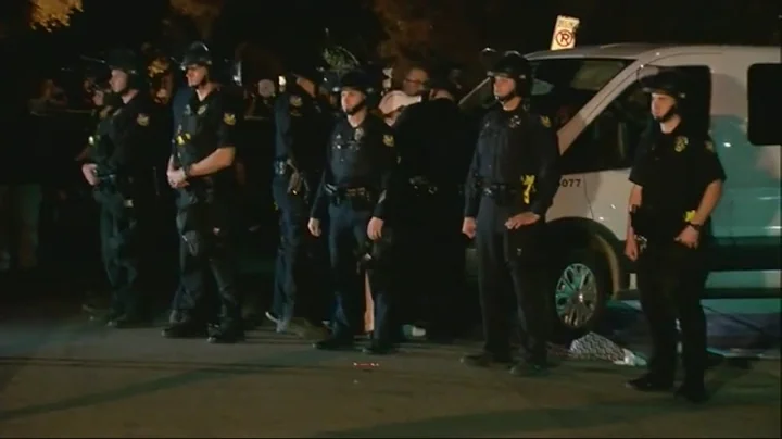 Seven arrested at deportation protest