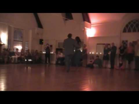 Damian Thompson & Maly Fennell Demo at "TangoHop" - 1