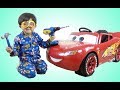 New Disney Cars 3 Lightning McQueen 6V Battery Powered Ride On Test Drive Park Playtime