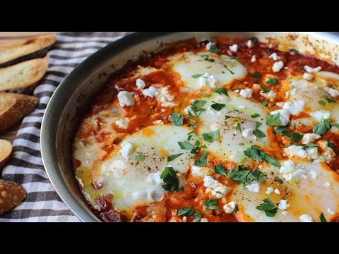 Vídeo: Ovos Mexidos Ao Estilo Oriental Com Tomate: Cozinhar Shakshuka