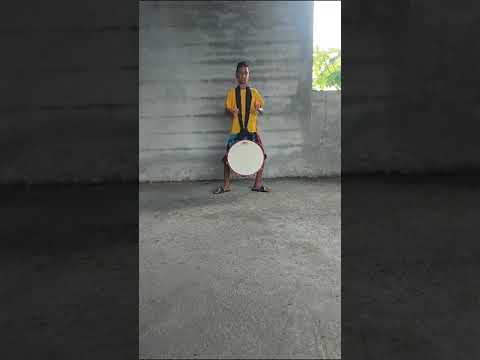 Nagara tassa hand (played by the junior tassa taal champion).