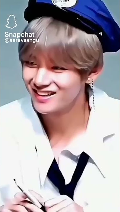 tae flirting mode on #kim tae hyung # v # tae tae🌹🐻💞