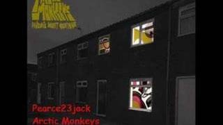 Video thumbnail of "Arctic Monkeys - 505 - Favourite Worst Nightmare"