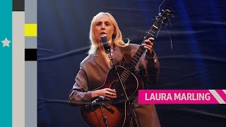 Video voorbeeld van "Laura Marling - The Shadows (6 Music Festival 2021)"