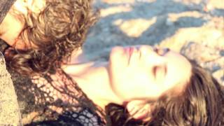 ADELLA - Tu voudrais pas qu'on s'aime (clip officiel)