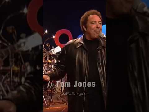 Tom Jones - Sex Bomb | Sexbomb | Tom Jones Live