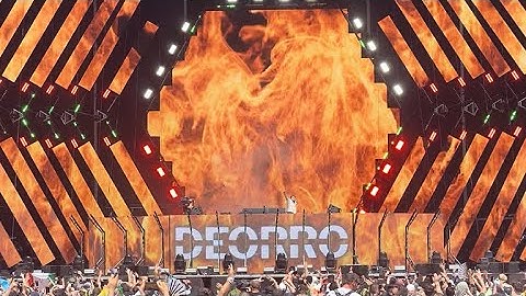 Ultra Music Festival '23 | Deorro Reflects on EP, Bad Bunny, TAO, Mexican Mens Soccer Team | EDM.com