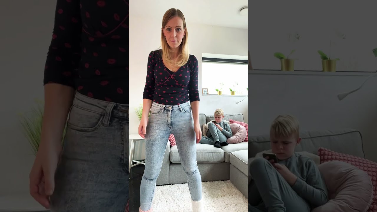Wat Zou Er Door Zijn Hoofd Gaan Gekke Moeder Shorts Short Debellingas