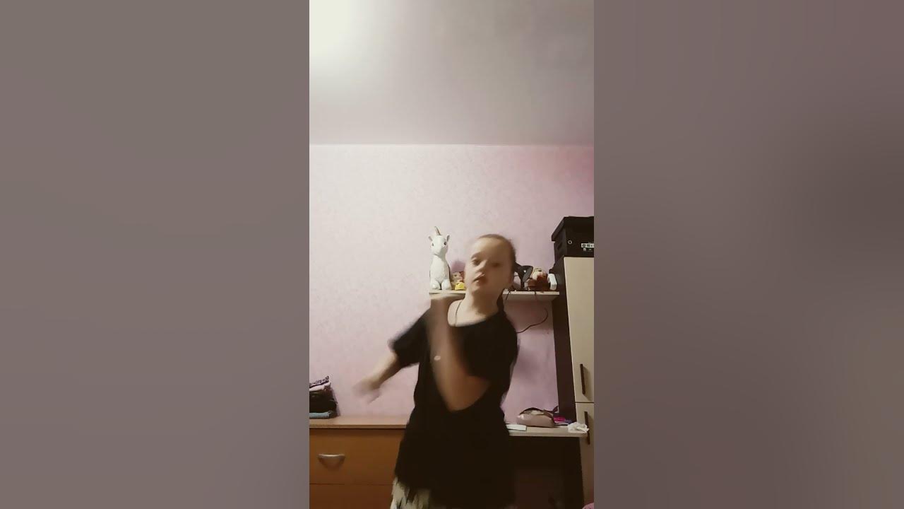 Милана Некрасова Женя Лизагуб Давид туров - YouTube