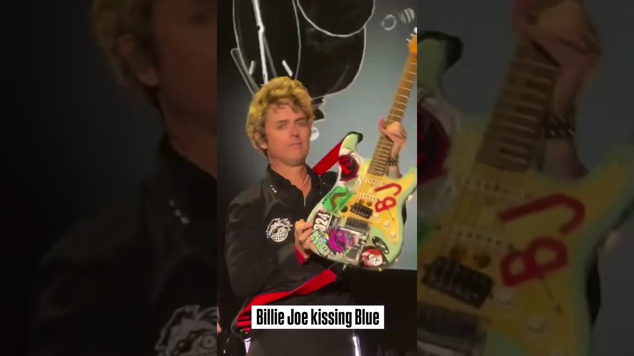 Billie Joe Armstrong kissing his guitar Blue 💙🩵Thank you stephanyfrommx for the amazing video