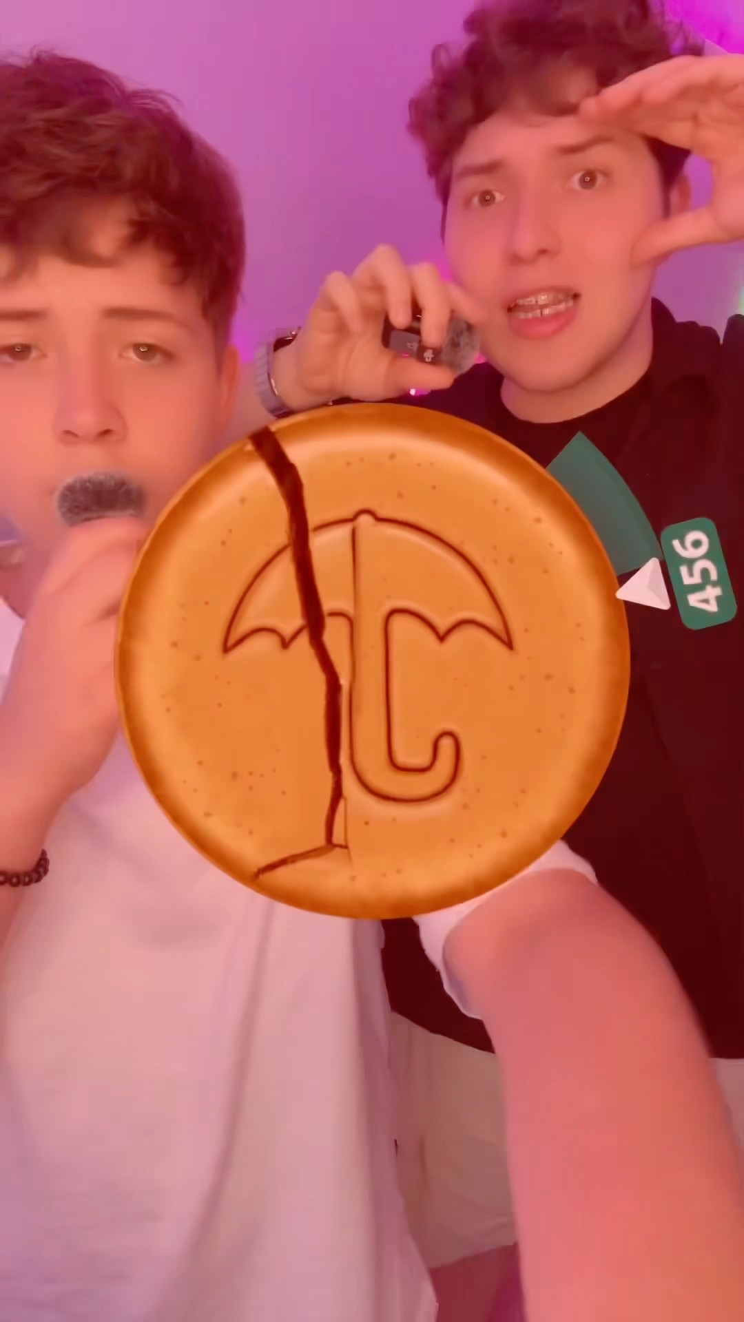 JUEGO DE LA GALLETA ? EN VIDA REAL ?? #Shorts