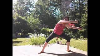 Essentrics Side-to-Side Lunges
