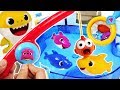 PinkFong Fishing and play Bathing toy! Let's take a clean bath with Baby Shark family! #PinkyPopTOY
