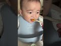 【生後5ヶ月】かぼちゃ🎃食べた瞬間は嫌そうな顔するけど食べてた🥹🩷#離乳食