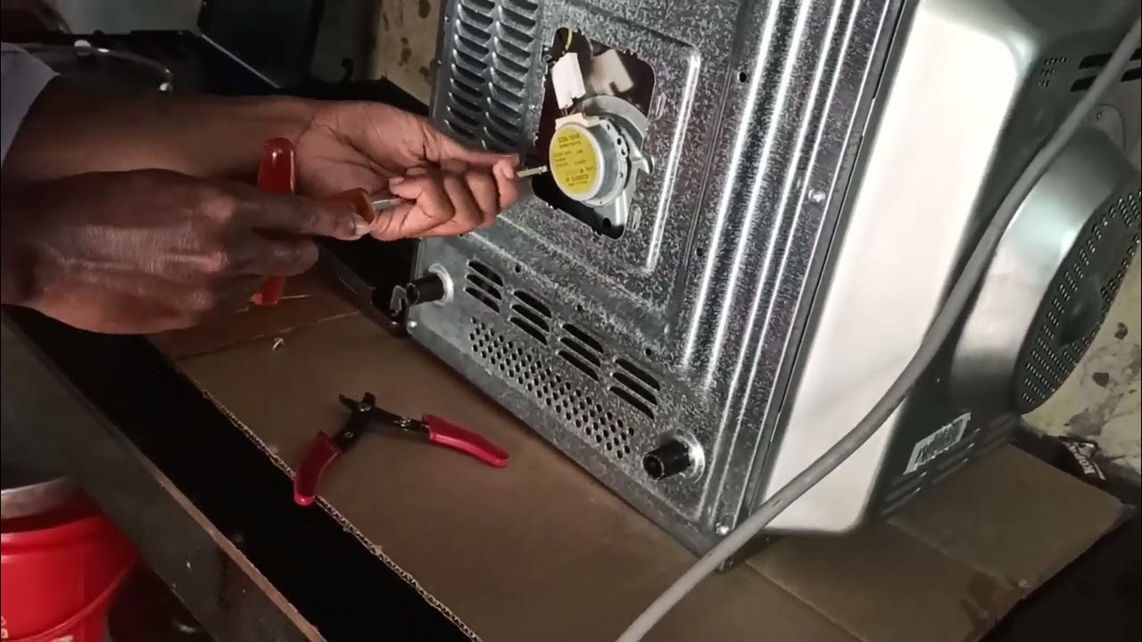 How to Fix Loud Noise of Microwave Oven Remove and Replace Turntable