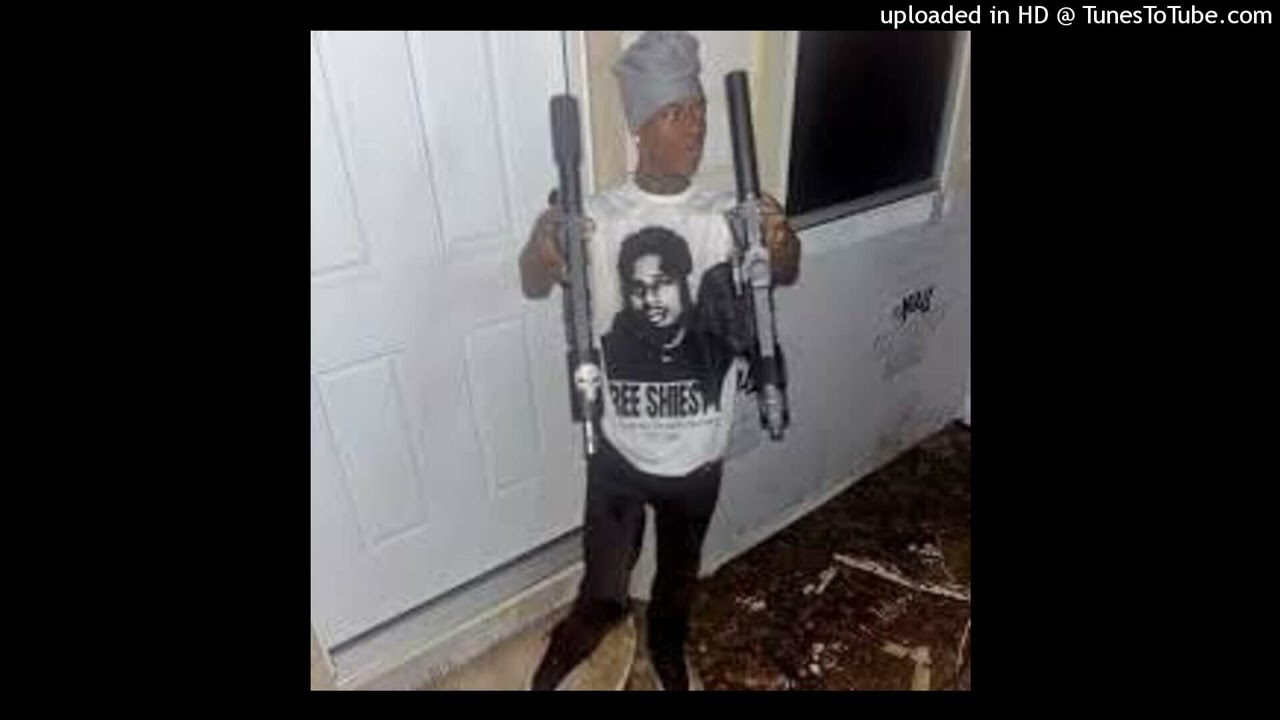 CEO Guccii - No Buttonz Instrumental