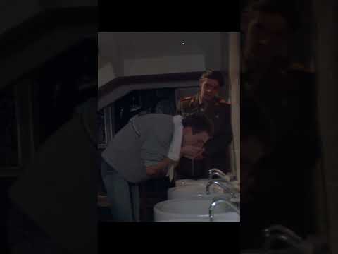 МОЛОДОЙ НАЕХАЛ НА СЕРЖАНТА #кино #фильмы #моментыизфильмов