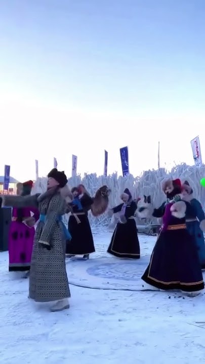 Бурятки, бурятские девушки зажегают под Ёхор (бурятский национальный ...
