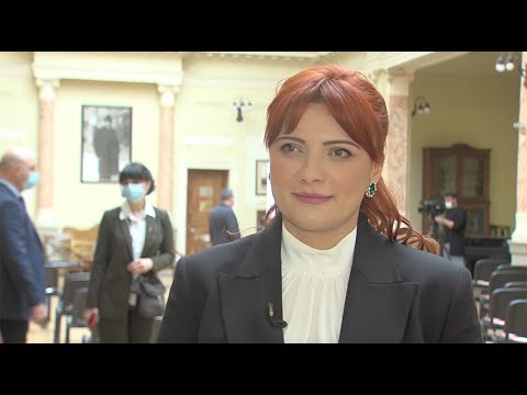 ხათუნა ბურკაძე