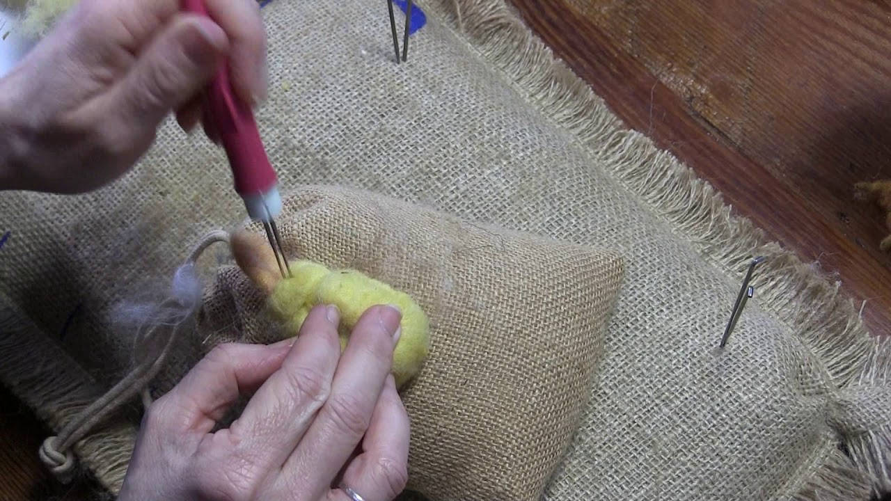 Needle Felting a Duckling 2: Building the Body and the Face