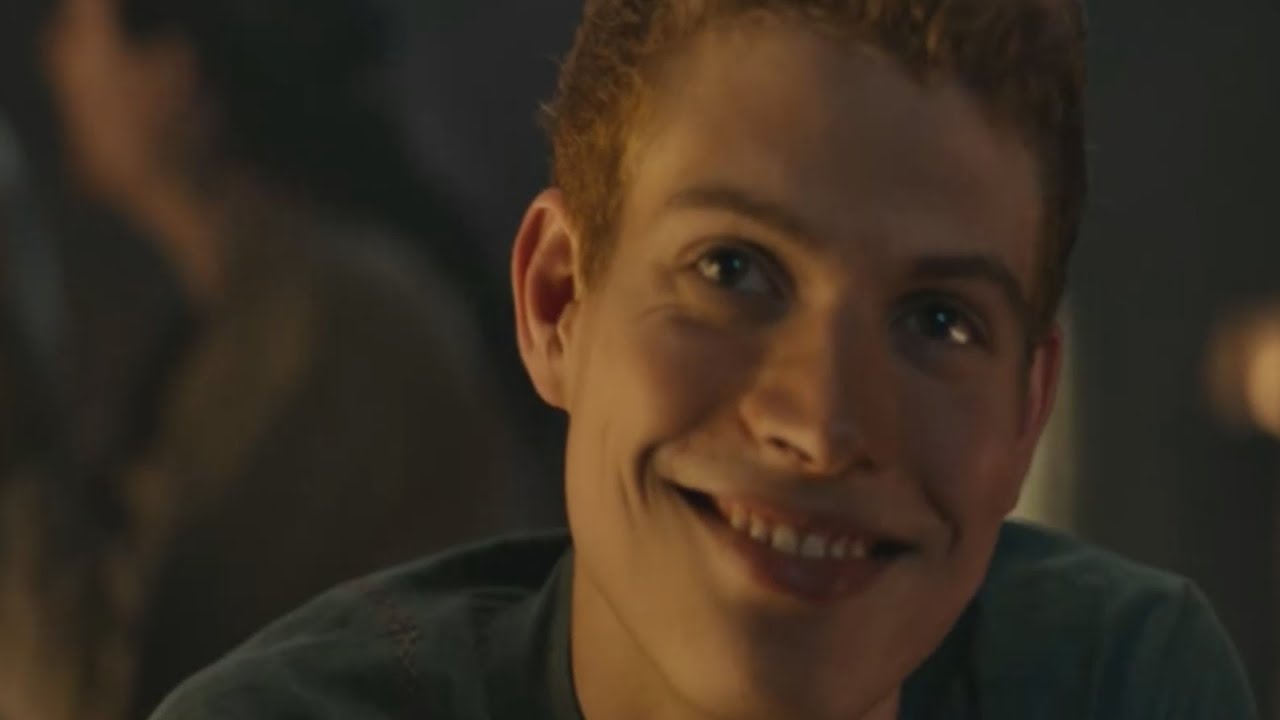 Esta serie es un DESASTRE y ME ENCANTA