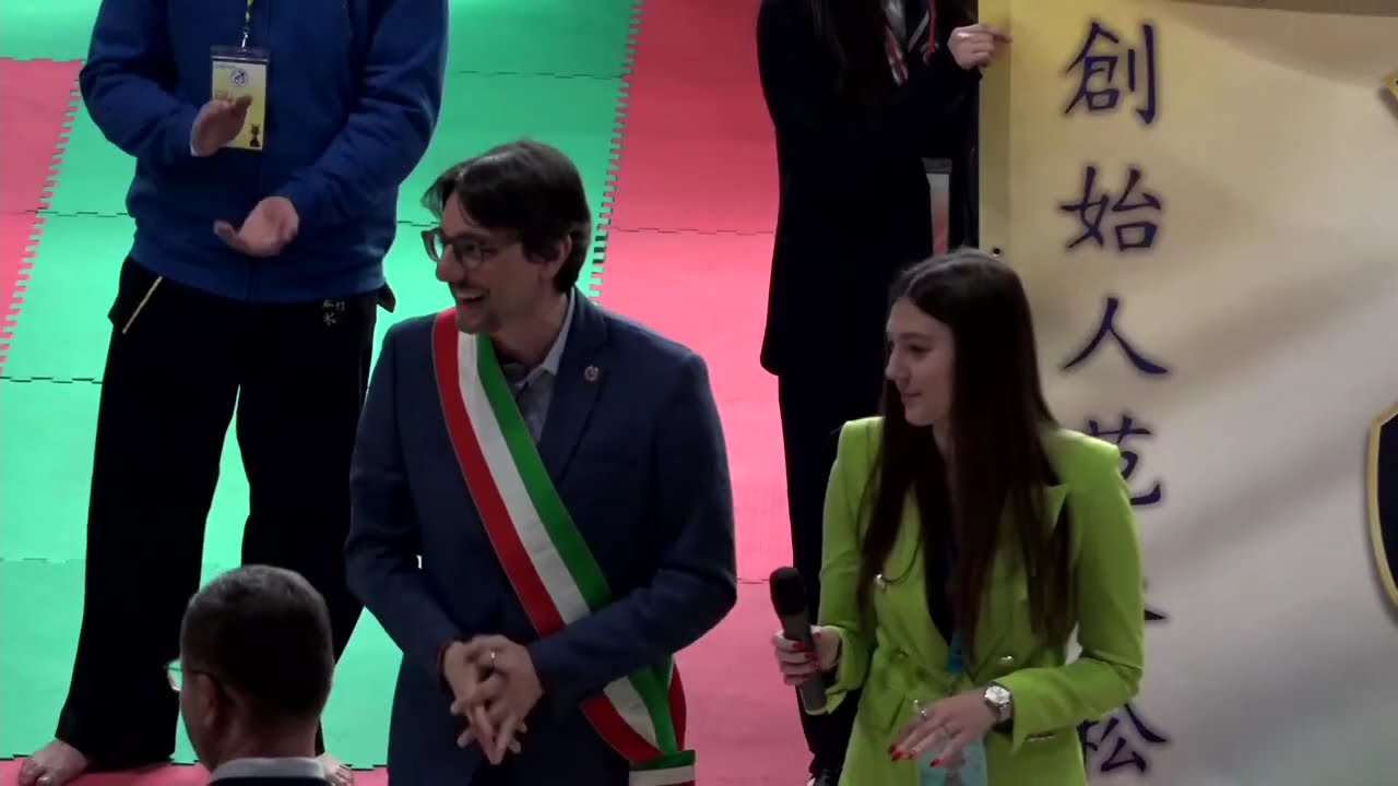 Friday morning, first day.