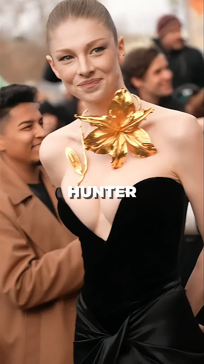 Most Creative RED CARPET Accessories (Ariana Grande, Zendaya, Hunter Schafer, Lizzo) #redcarpet