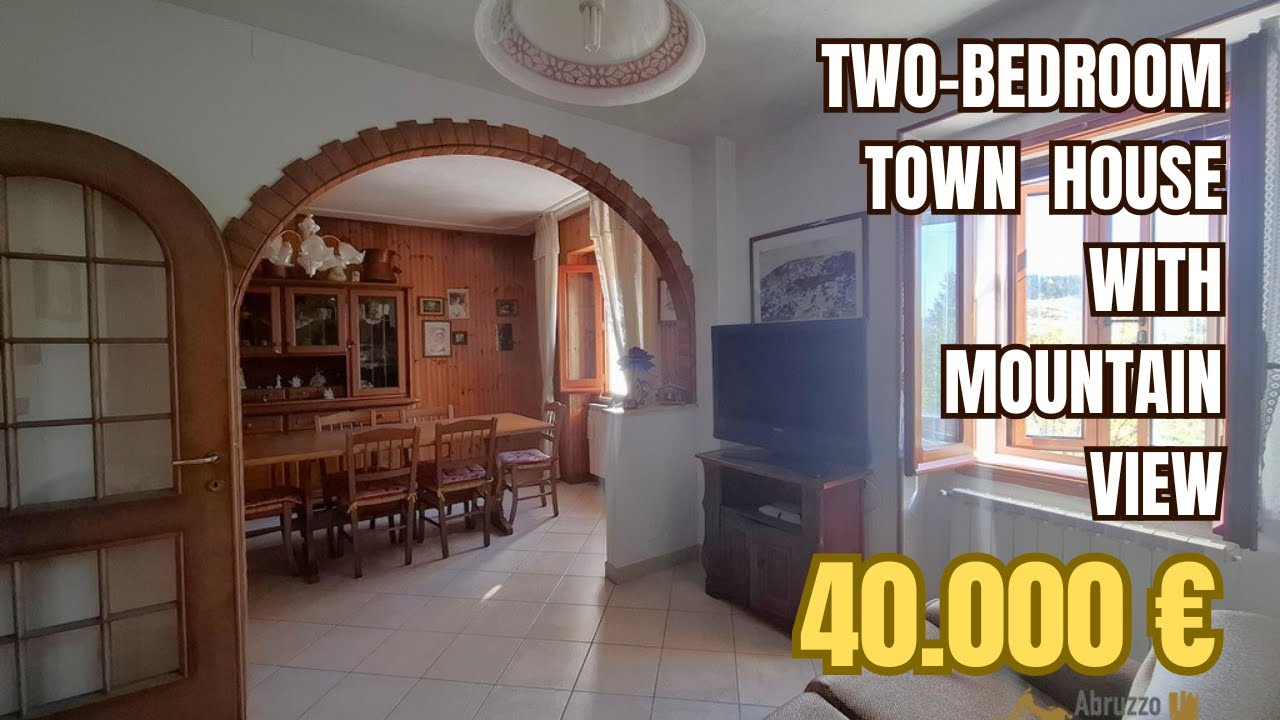 Two-bedroom town house with mountain view. Castiglione Messer Marino