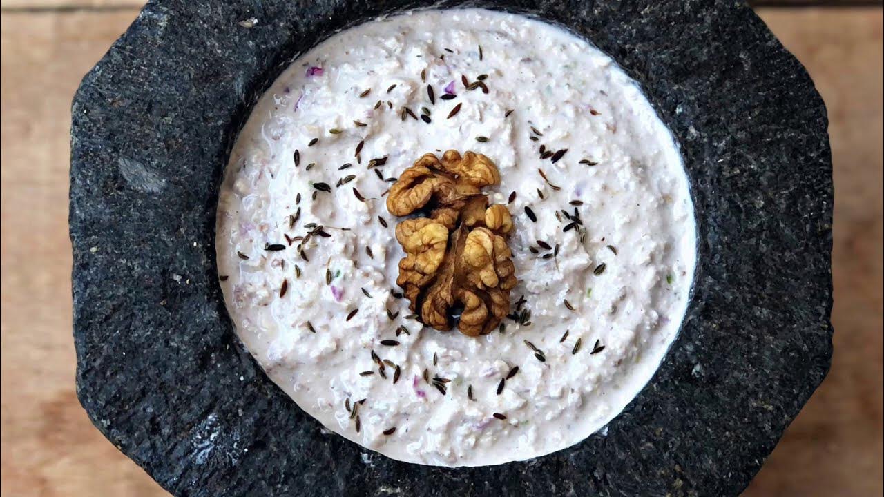 Kashmiri Wazwaan Walnut Chutney Akhroat Ki Chutney Doen Chetin Authentic RecipeKashmiri