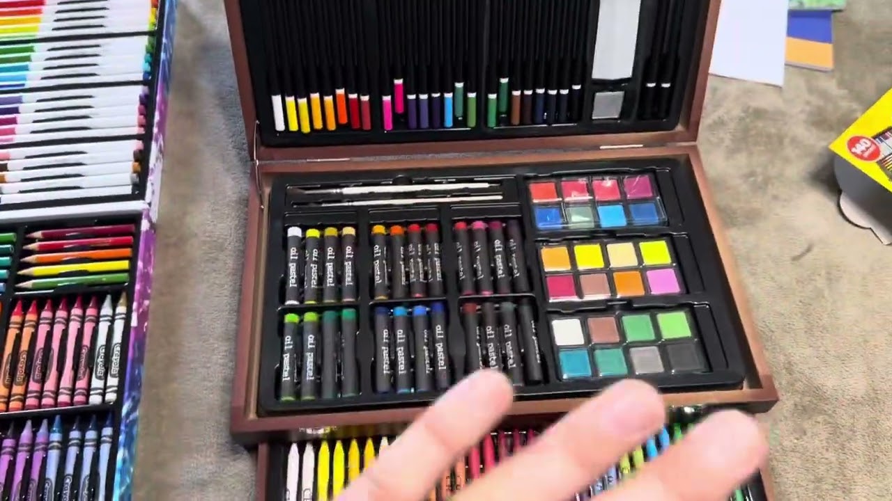 Best Art Set? Crayola Inspiration Art Set Vs iBayam Art Set (Which