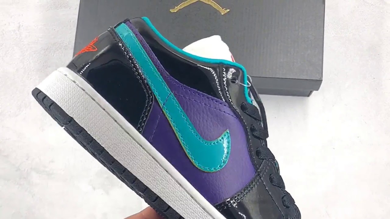 air jordan 1 low black turbo green