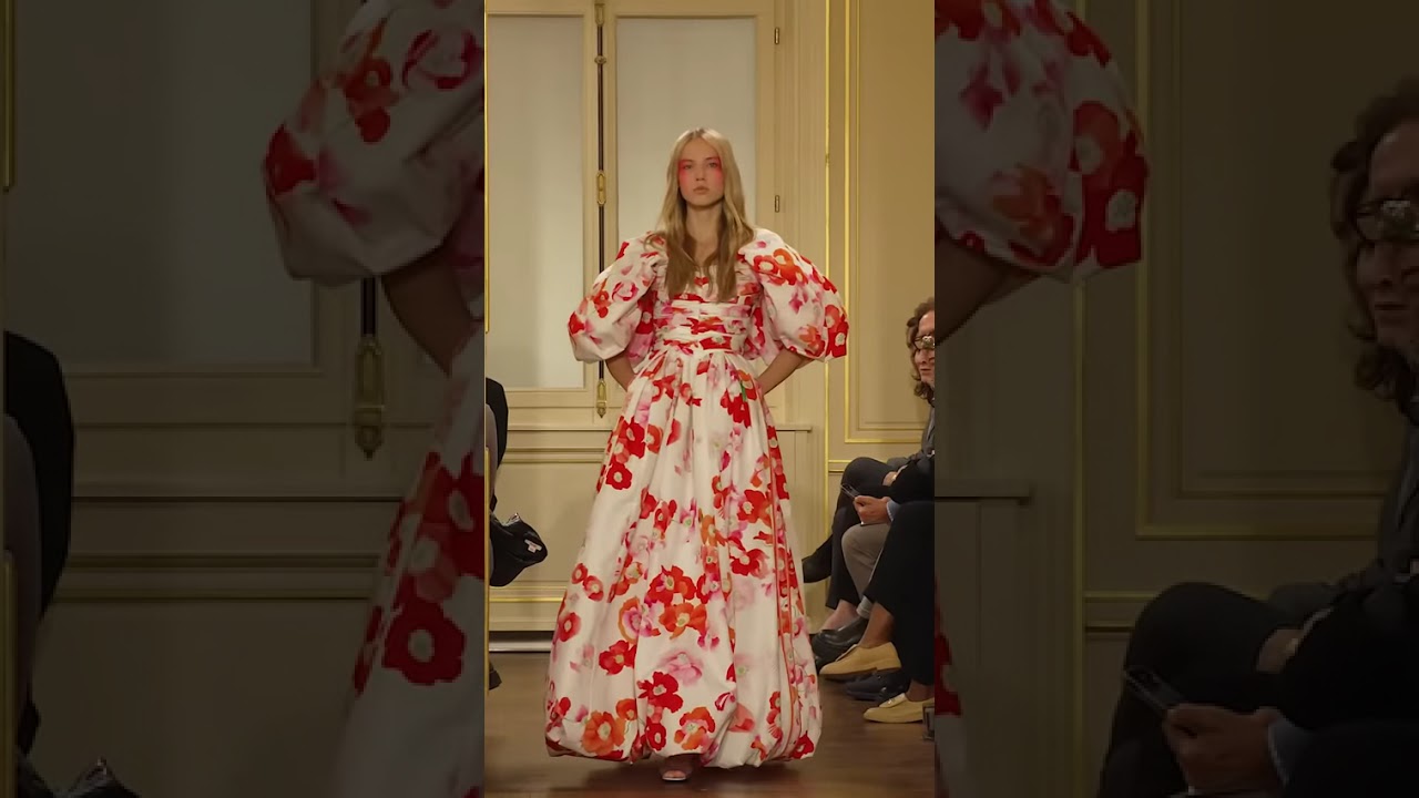 Hollywood Glamour Meets the Desert! 🌴 LEONARD SS26's MEGA-VIBES Show at Paris Fashion Week! ✨