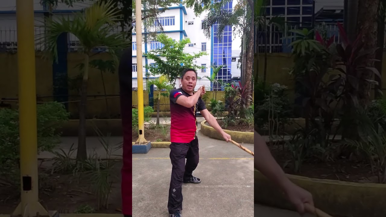{Arnis-Kali-Eskrima} Arnis Tutorial Basic Footwork using Doible Stick- Peliño Kali System