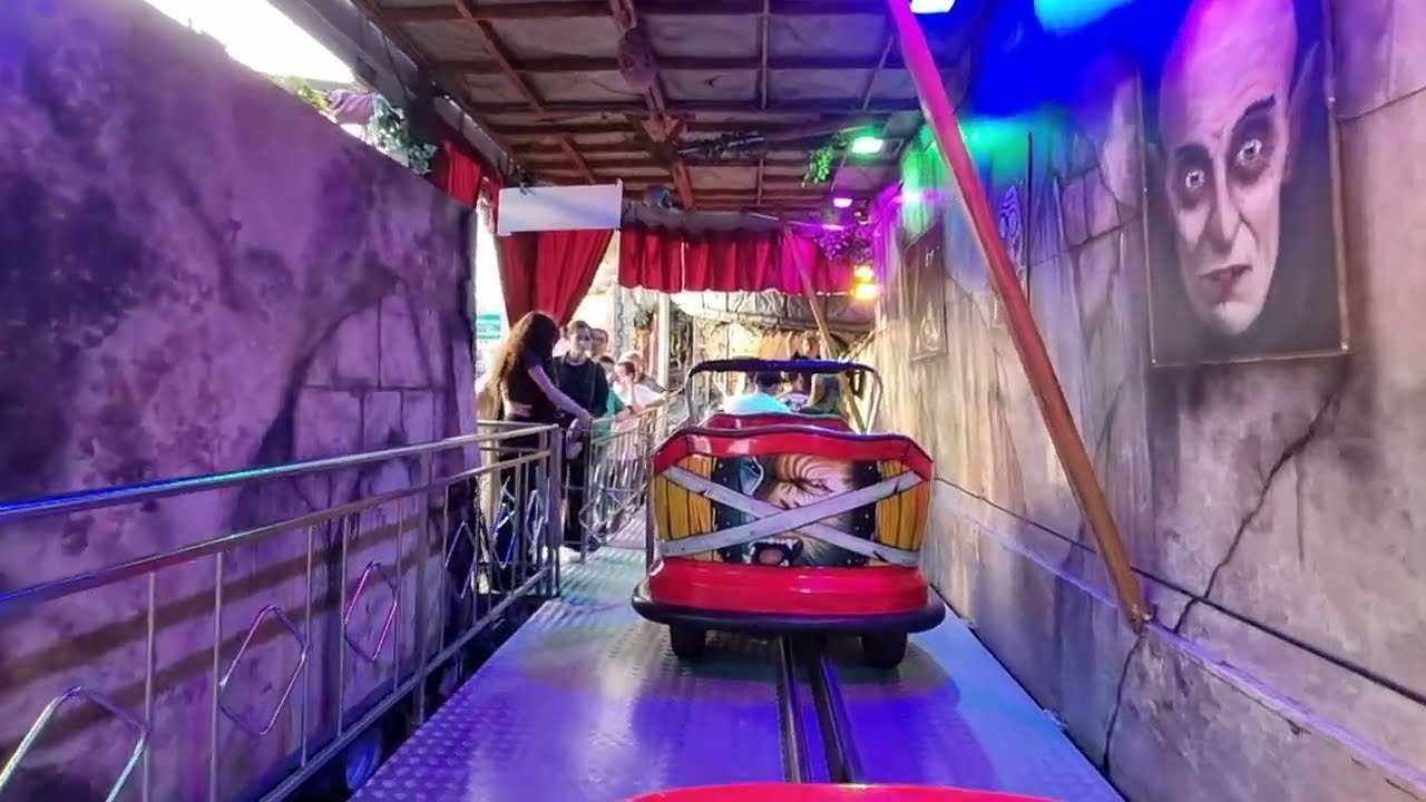 Rheinkirmes Düsseldorf 2023 - Geister Villa - 4k-60fps