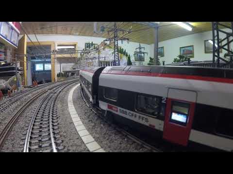 Märklin Giruno mit Funktion - YouTube