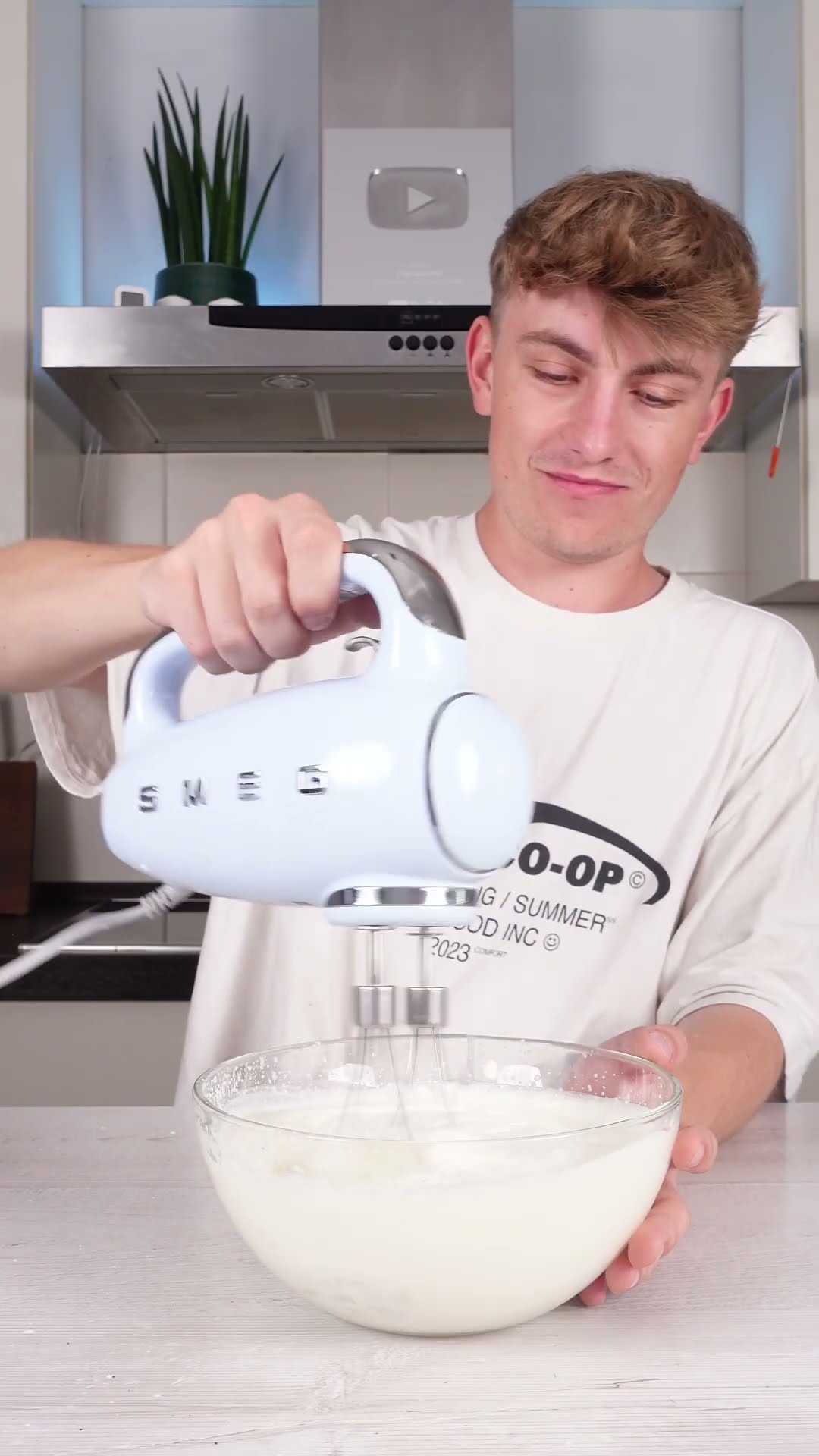 Oreo Eissandwich für heiße Tage☀️ - YouTube Oreo Eissandwich für heiße Tage☀️ - YouTube