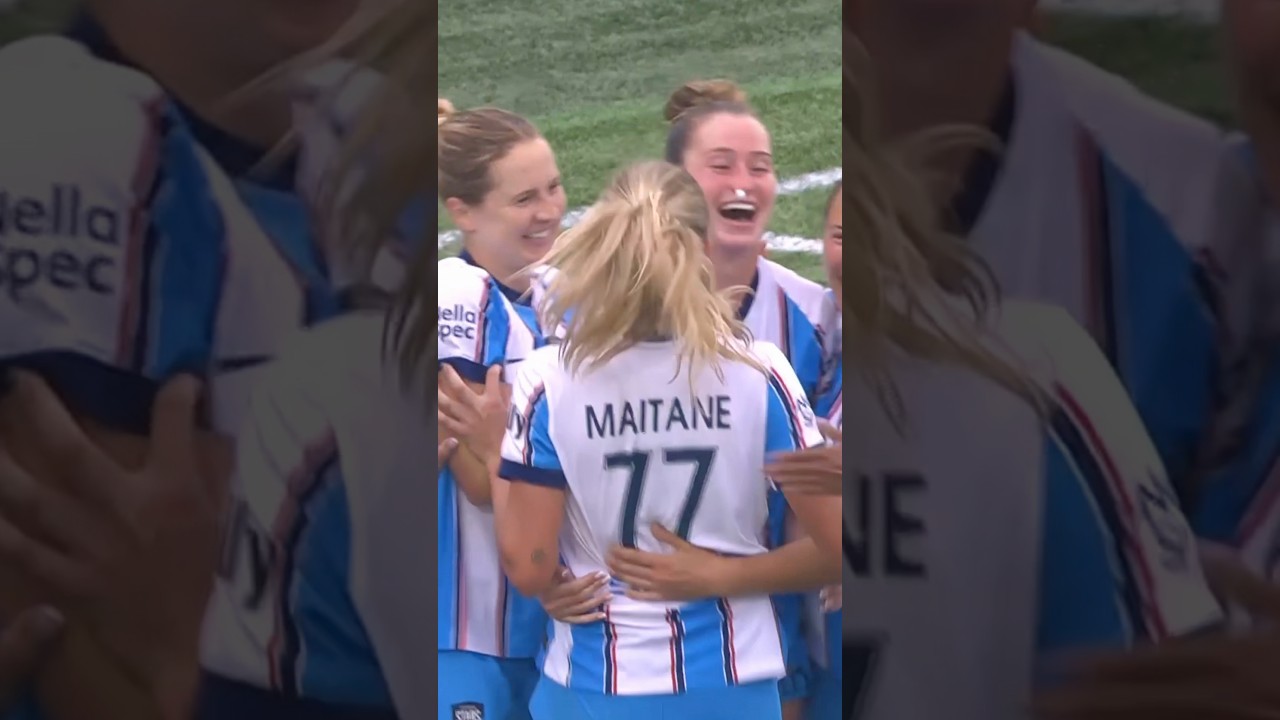Even a bloody nose canโt stop Jordyn Huitema ๐๐ฉธ๐ช #nwsl #soccer #football