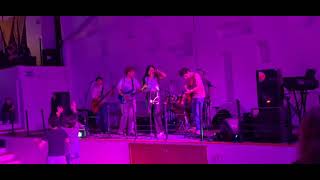 Welcome To The Jungle - Guns N Roses Live Cover By Scissors